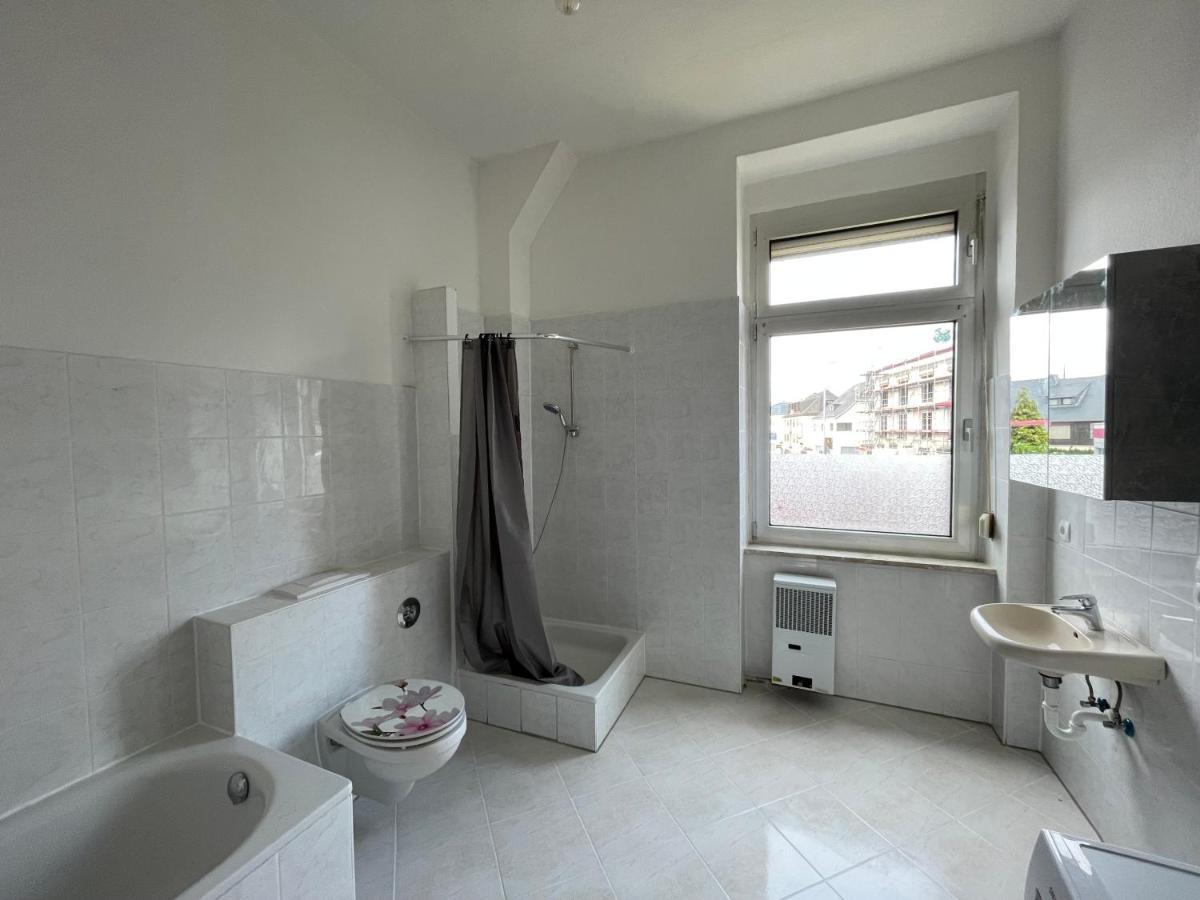 Grosser Altbau In Zentraler Lage 拉恩河畔林堡 外观 照片