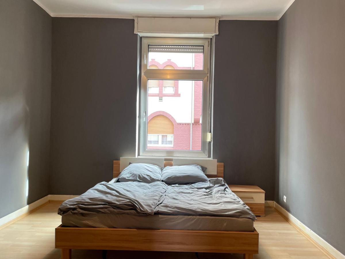 Grosser Altbau In Zentraler Lage 拉恩河畔林堡 外观 照片